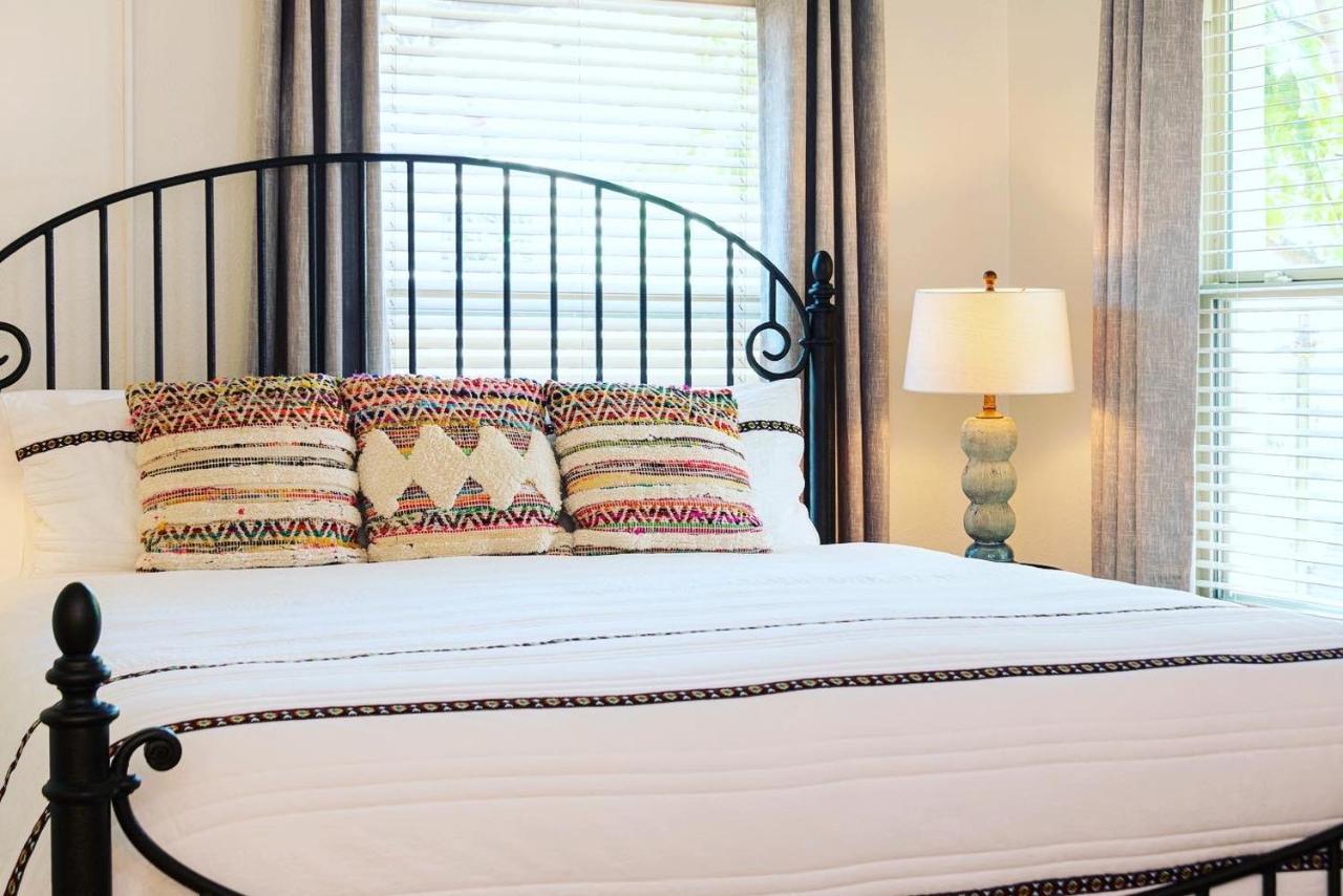 Adobe Rose Inn Тусон Екстериор снимка